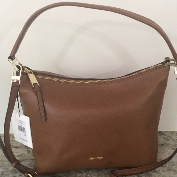 Calvin Klein Handbags - 🎁🎅🏼 ⭐️2X HOST PICK ⭐️ NWT💯% Authentic Calvin Klein Leather Shoulder Bag